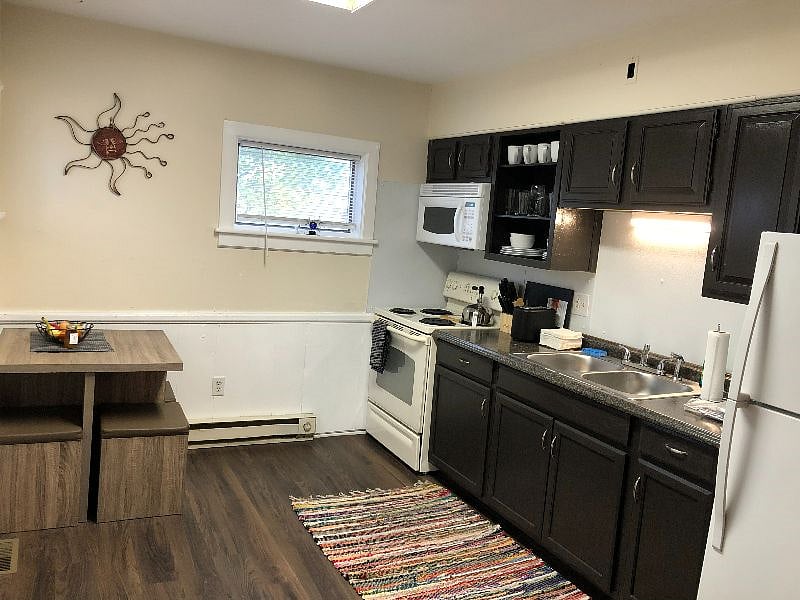 Furnished Finder property 374841_1 photo 6