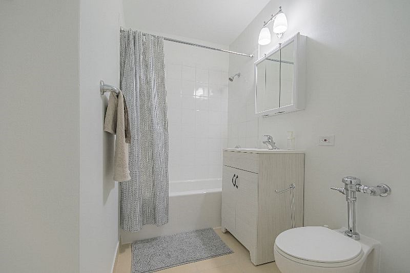 Furnished Finder property 374860_1 photo 16