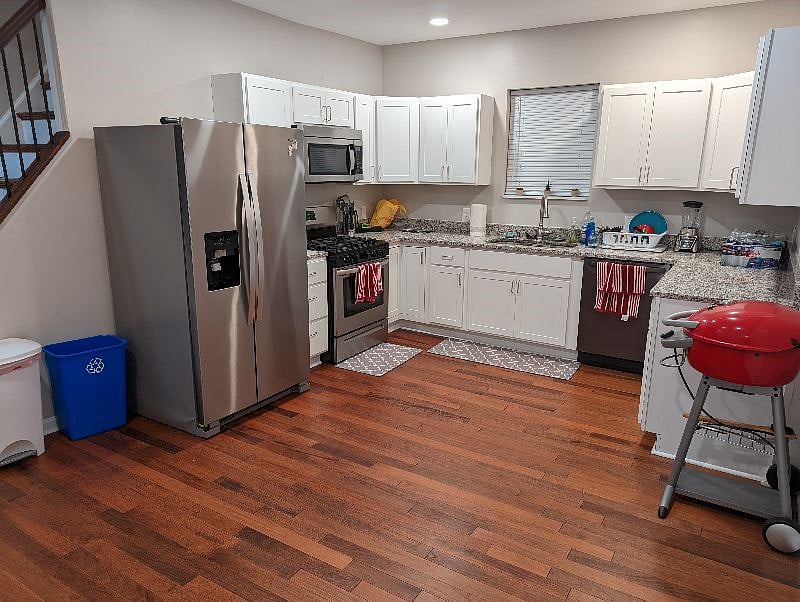 Furnished Finder property 374886_1 photo 10