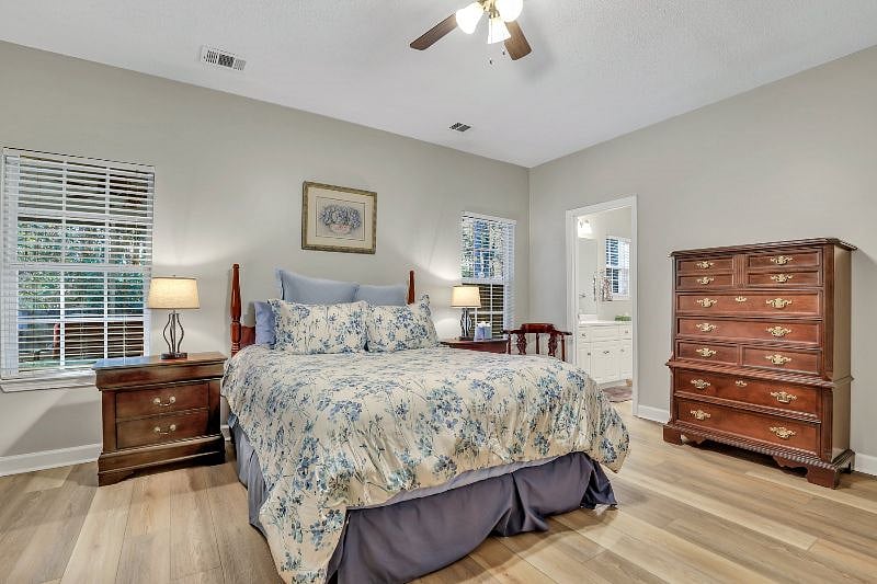 Furnished Finder property 374930_1 photo 11