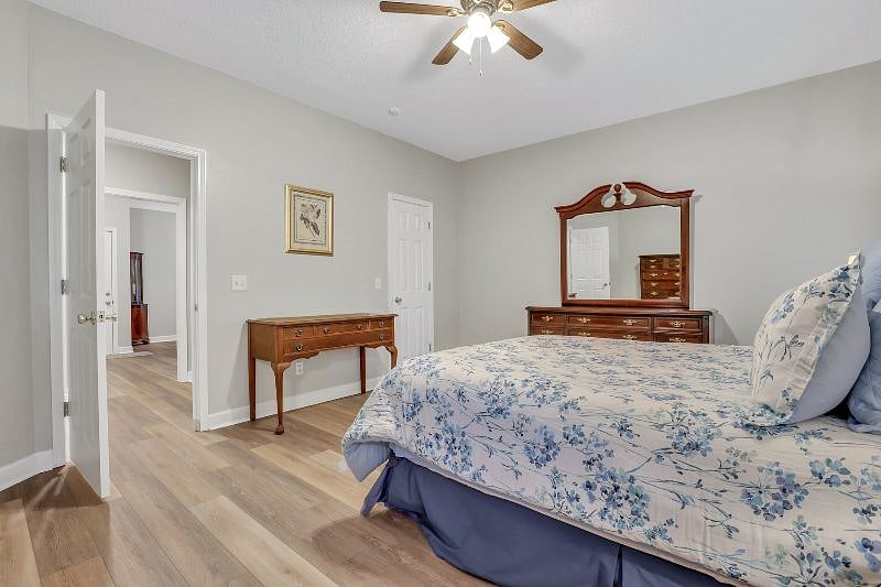 Furnished Finder property 374930_1 photo 12
