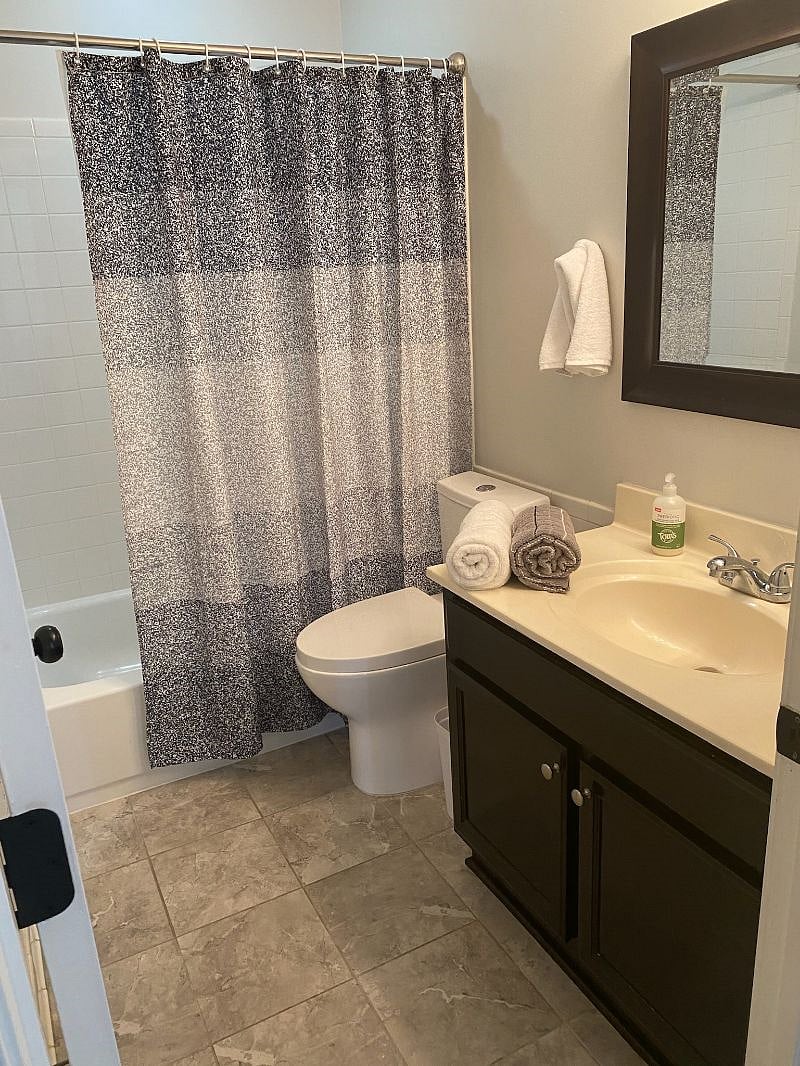 Furnished Finder property 374972_1 photo 17