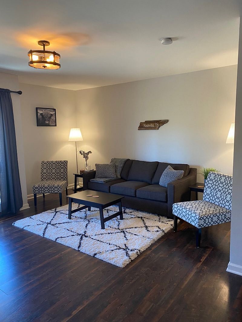 Furnished Finder property 374972_1 photo 5