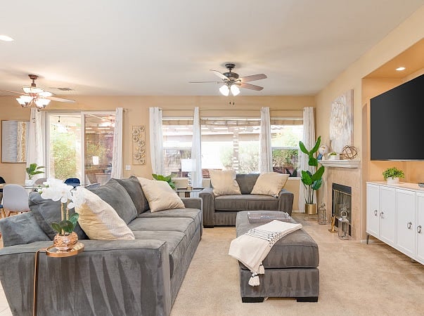 Furnished Finder property 375018_1 photo 2