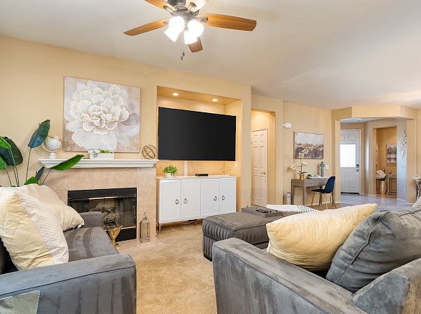 Furnished Finder property 375018_1 photo 3