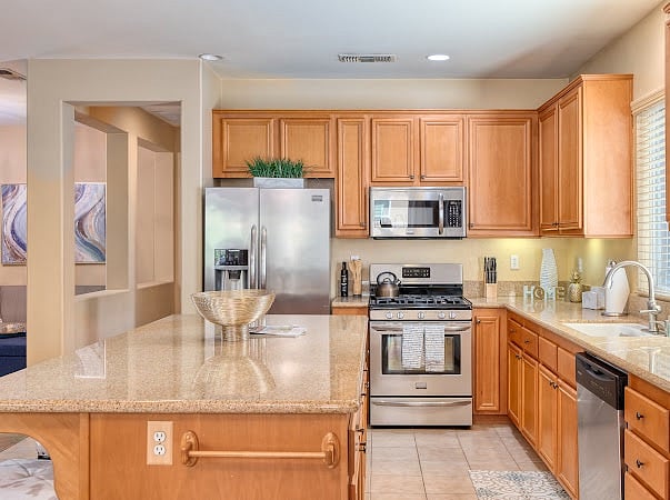 Furnished Finder property 375018_1 photo 7