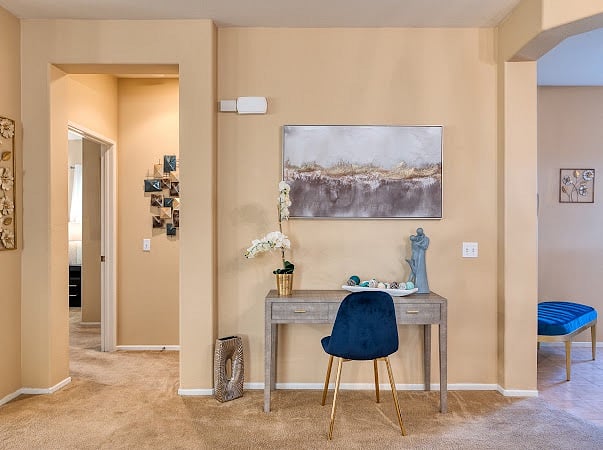 Furnished Finder property 375018_1 photo 8