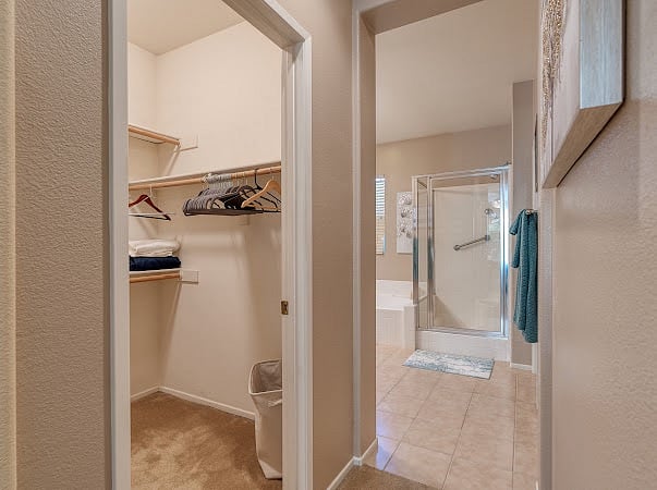 Furnished Finder property 375018_1 photo 18