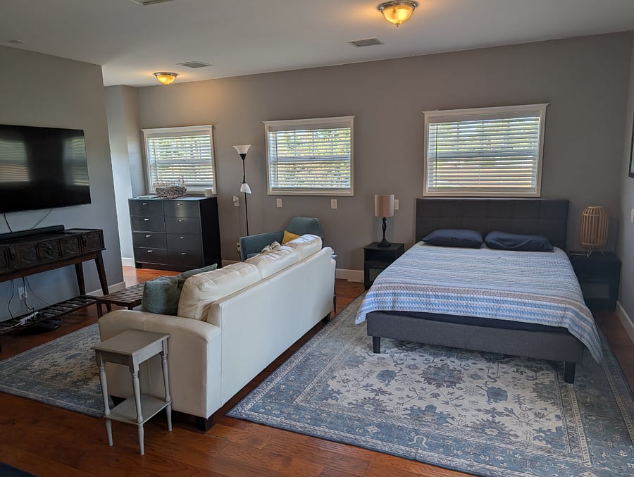 Furnished Finder property 375030_1 photo 8