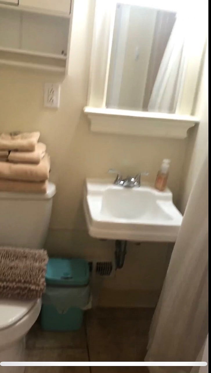Furnished Finder property 375046_1 photo 3