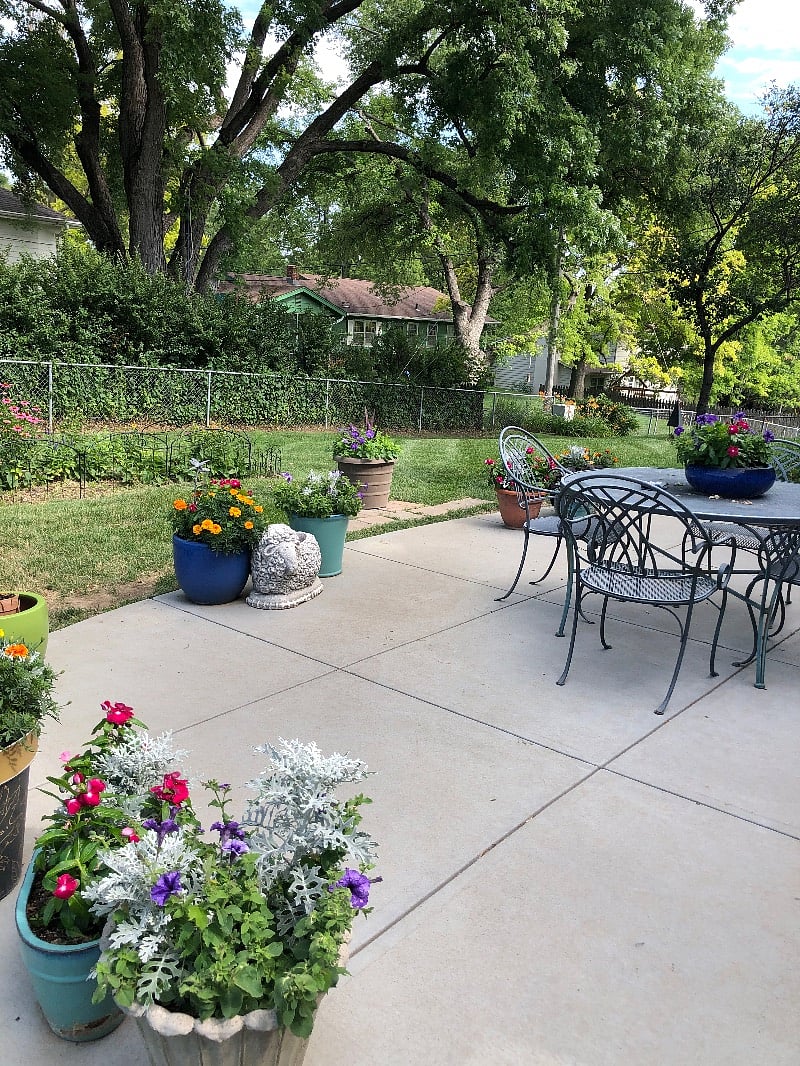 Welcoming backyard. Patio table and chairs available for your use.