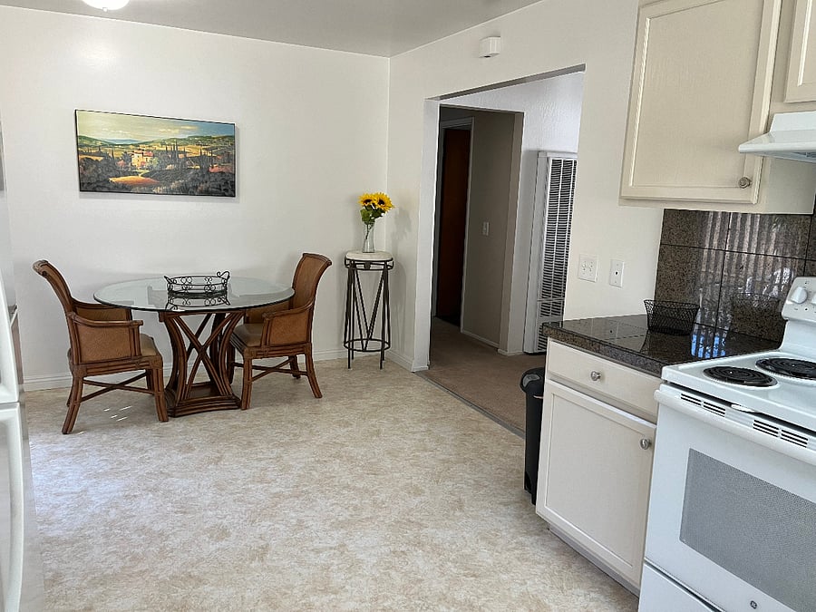 Furnished Finder property 375087_1 photo 8