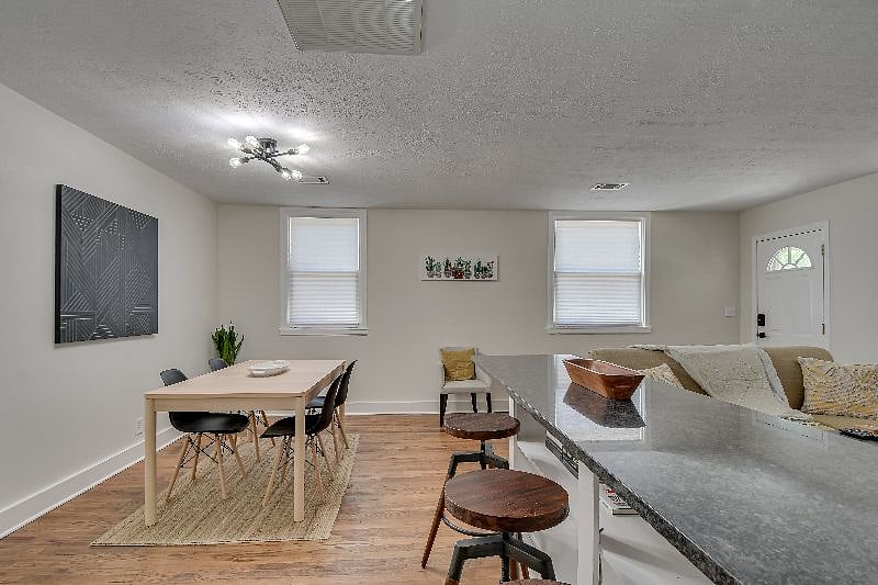 Furnished Finder property 375103_1 photo 11