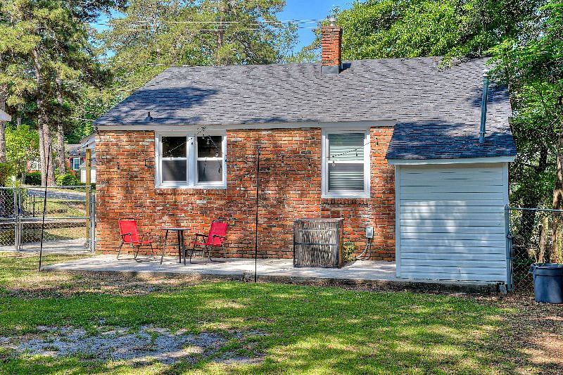 Furnished Finder property 375103_1 photo 27