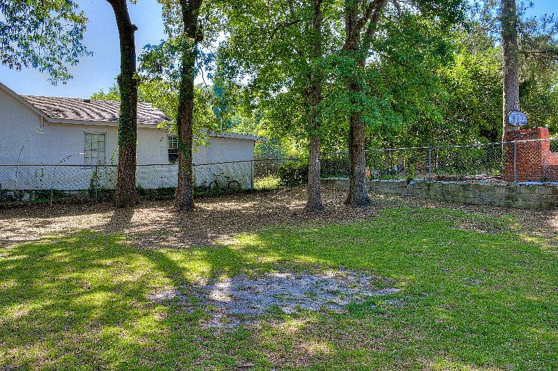 Furnished Finder property 375103_1 photo 29