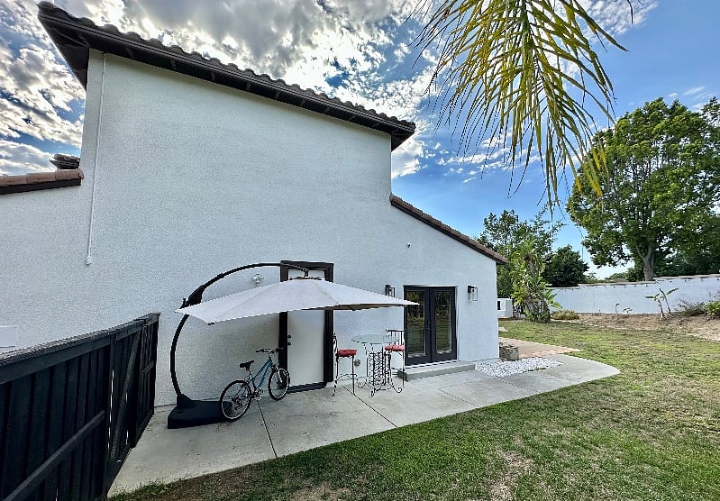 Furnished Finder property 375120_1 photo 4