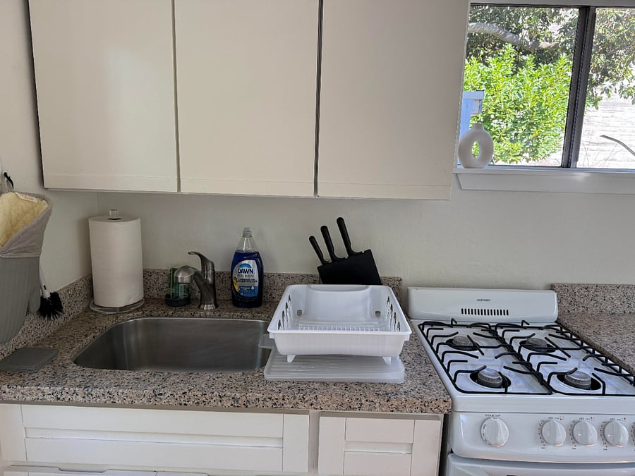 Furnished Finder property 375166_1 photo 8