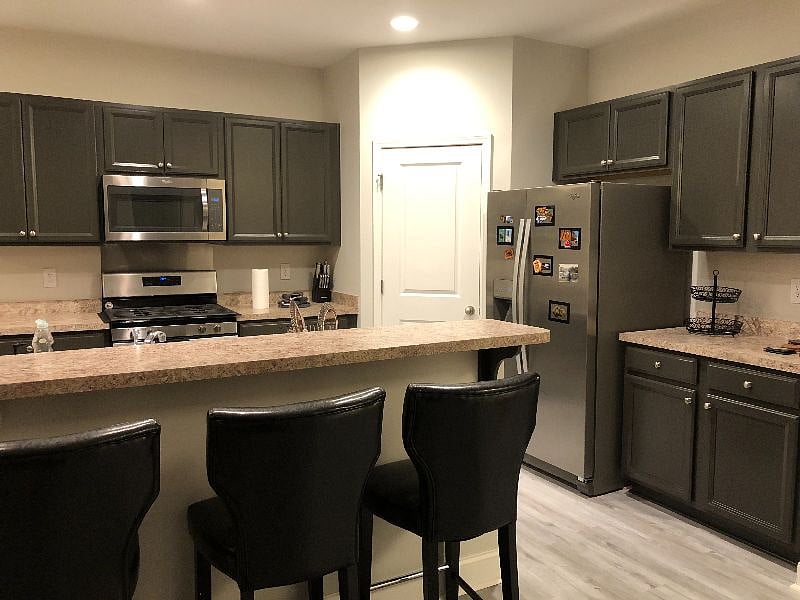 Furnished Finder property 375210_1 photo 5