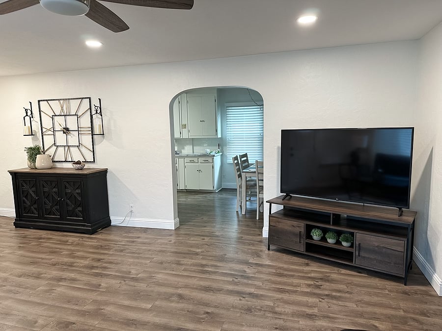 Furnished Finder property 375214_2 photo 7