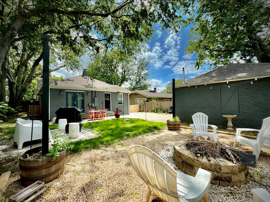Take a breather and relax in the backyard. You'll be supplied with a fresh propane tank so you can grill up your favorite meals under the beautiful Tulsa skies.
Note: The backyard is undergoing renovation and a new deck is being planned out for guests staying in 2026.