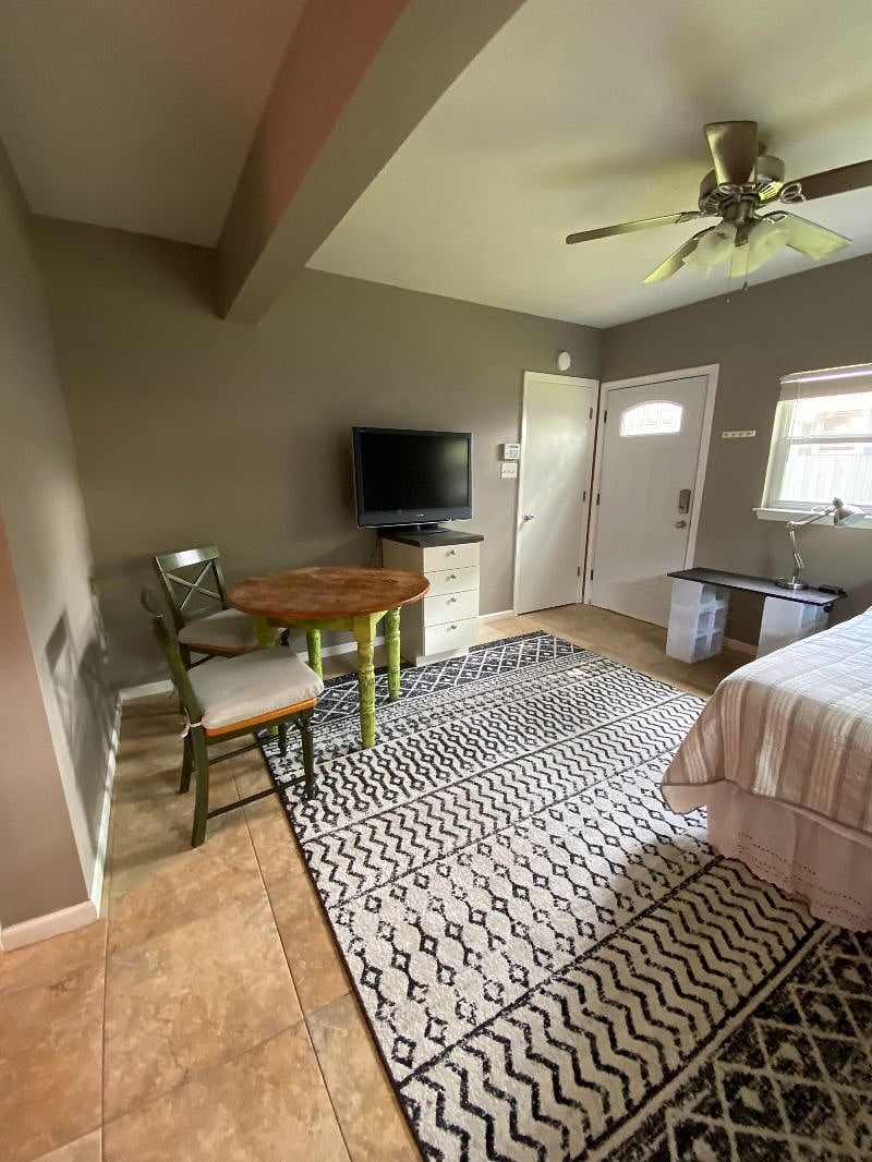 Furnished Finder property 375272_1 photo 7