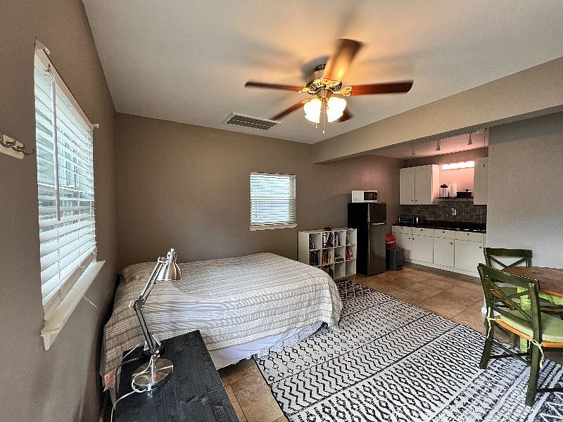Furnished Finder property 375272_1 photo 5