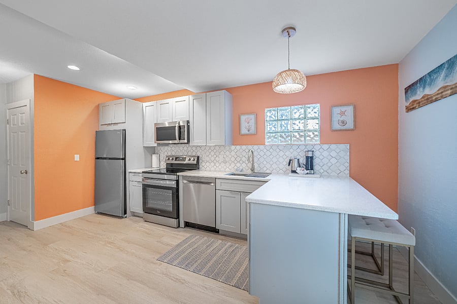 Furnished Finder property 375275_2 photo 14