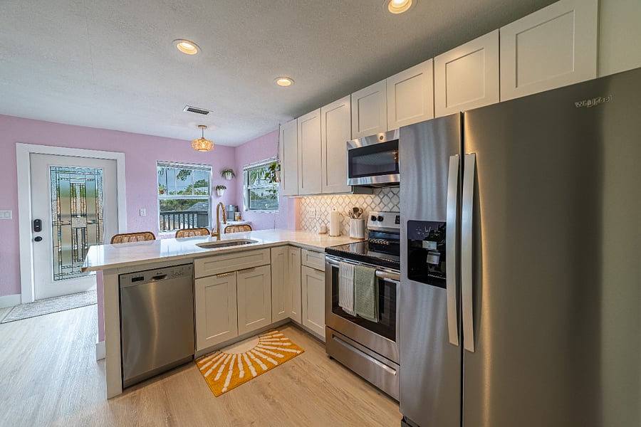 Furnished Finder property 375275_3 photo 13