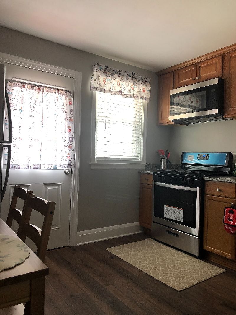 Furnished Finder property 375317_1 photo 14