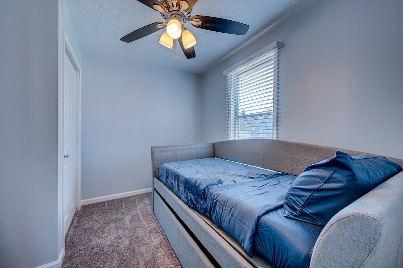 Bedroom 3 with day bed