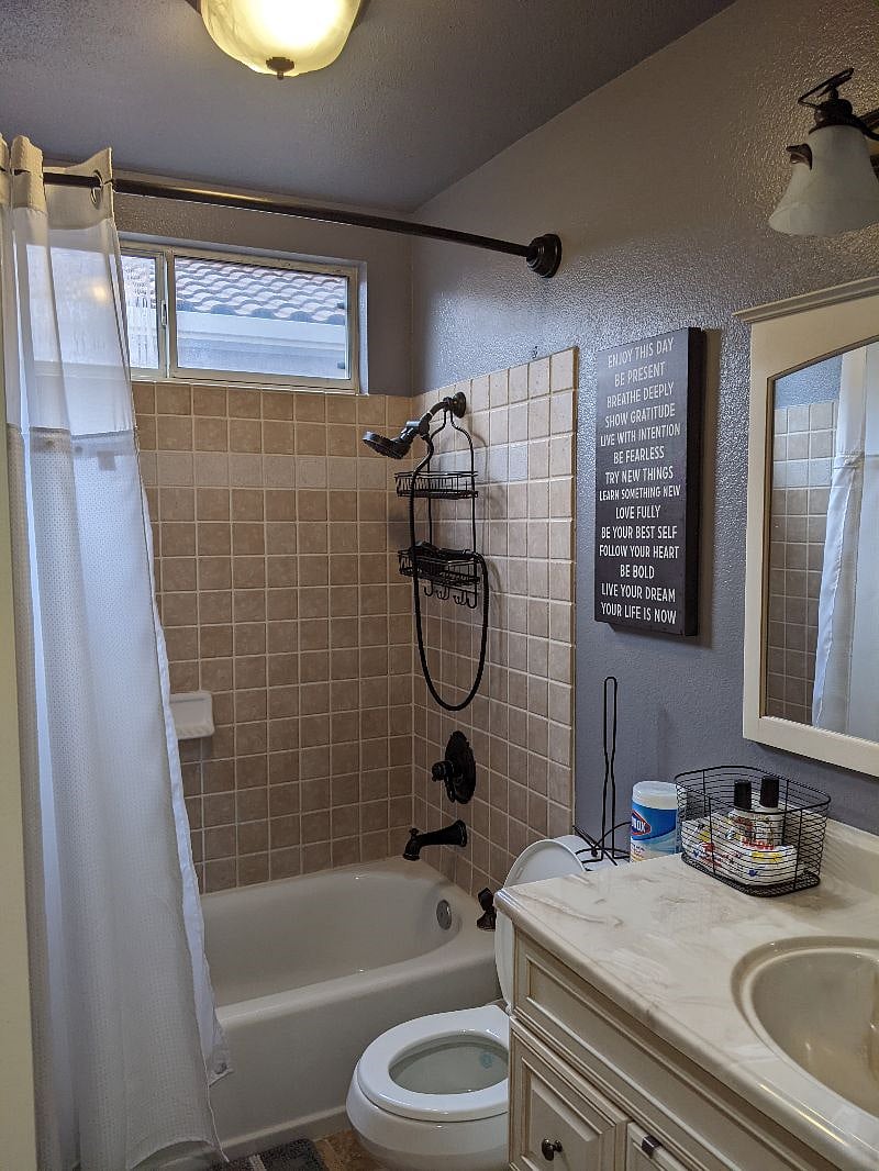 Furnished Finder property 375348_1 photo 9