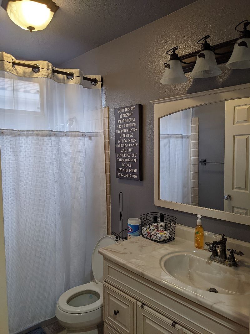 Furnished Finder property 375348_1 photo 8