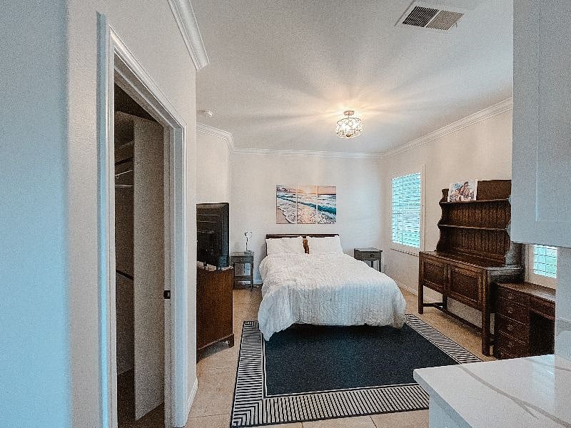 Furnished Finder property 375367_1 photo 12