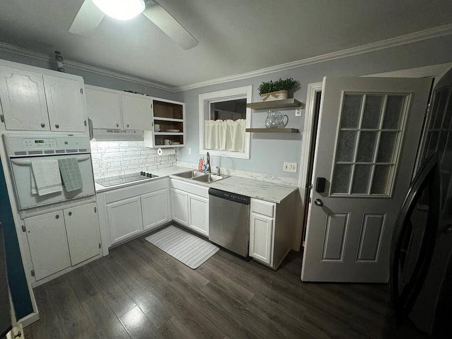 Furnished Finder property 375371_1 photo 4