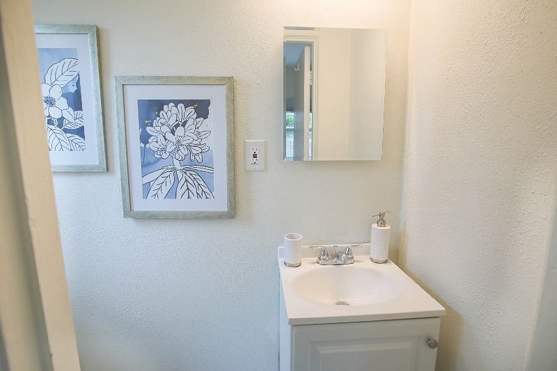 Furnished Finder property 375406_1 photo 5
