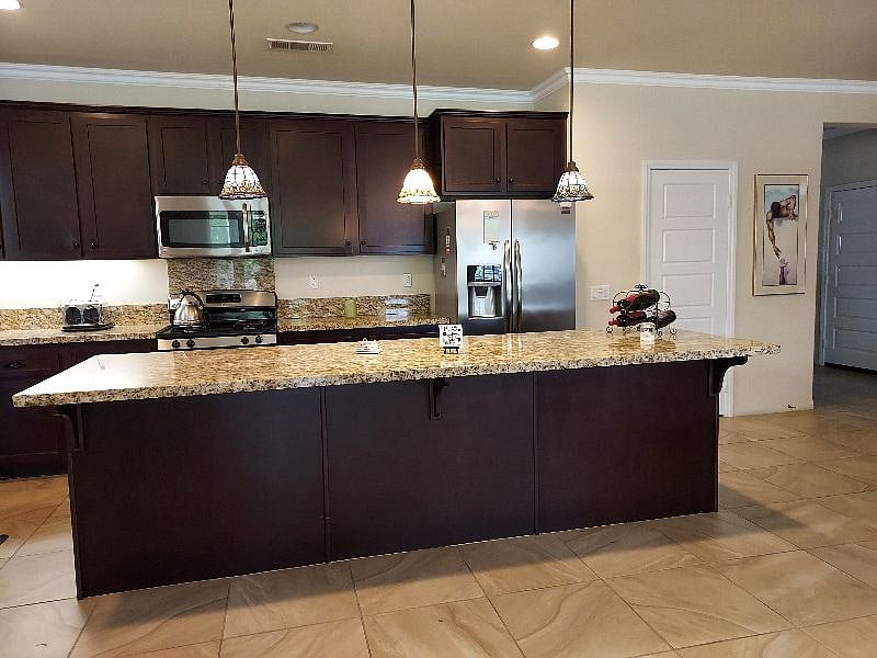 Furnished Finder property 375428_1 photo 3