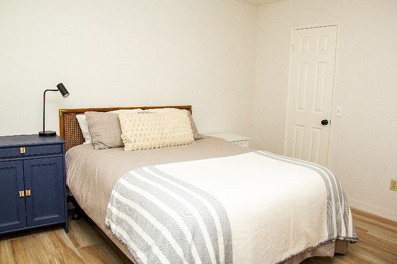 Furnished Finder property 375535_1 photo 21