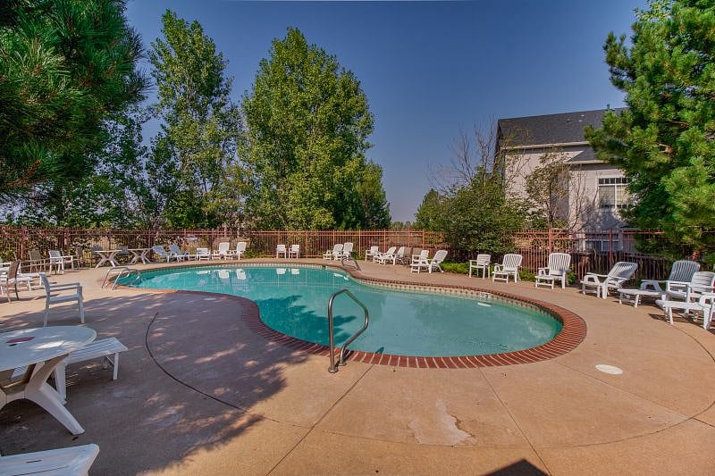 Furnished Finder property 375538_1 photo 19