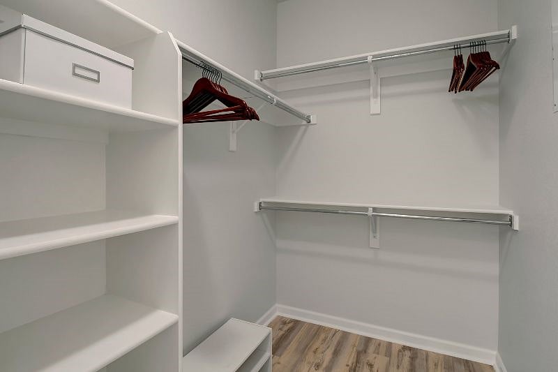 Furnished Finder property 375538_1 photo 12