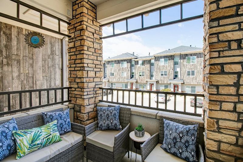 Furnished Finder property 375538_1 photo 16