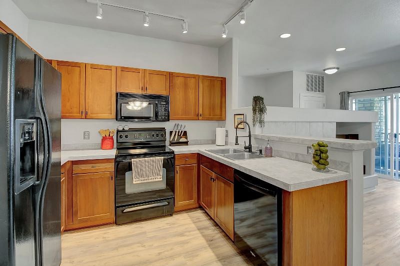 Furnished Finder property 375538_1 photo 5