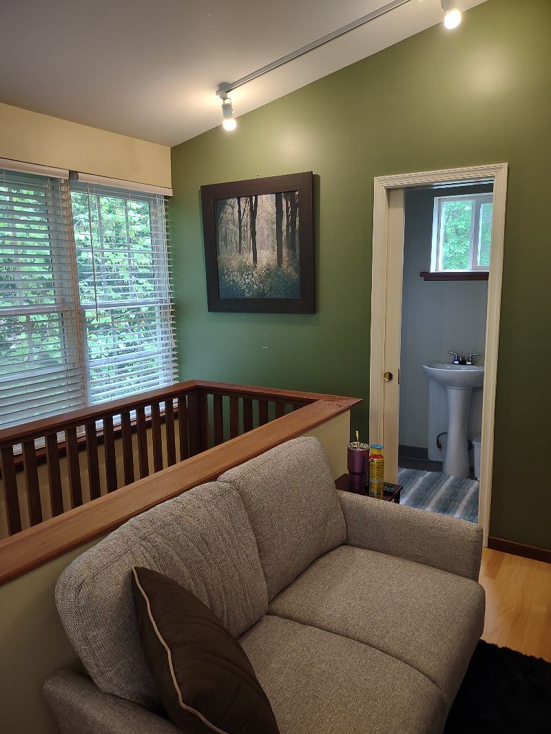 Furnished Finder property 375567_1 photo 6