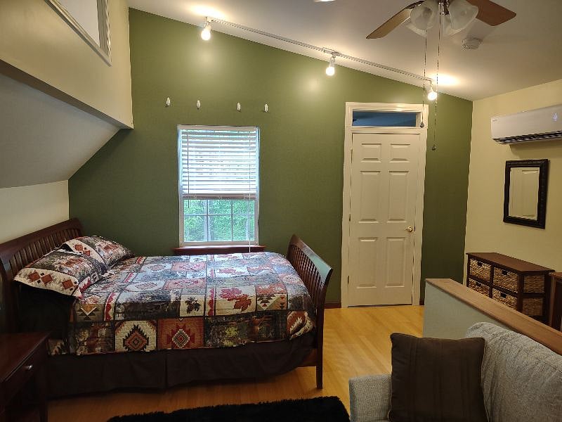 Furnished Finder property 375567_1 photo 8