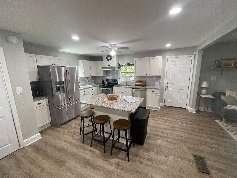 Furnished Finder property 375575_1 photo 6