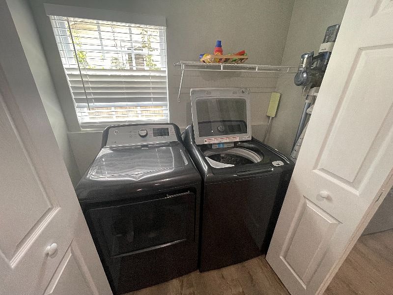Furnished Finder property 375575_1 photo 14