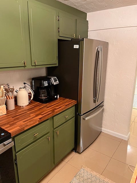 Furnished Finder property 375592_1 photo 8