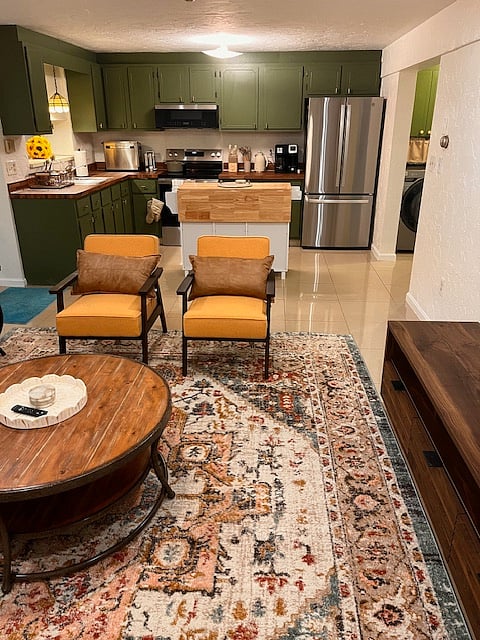 Furnished Finder property 375592_1 photo 11