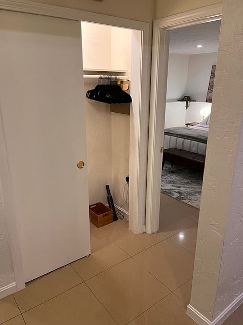 Furnished Finder property 375592_1 photo 4