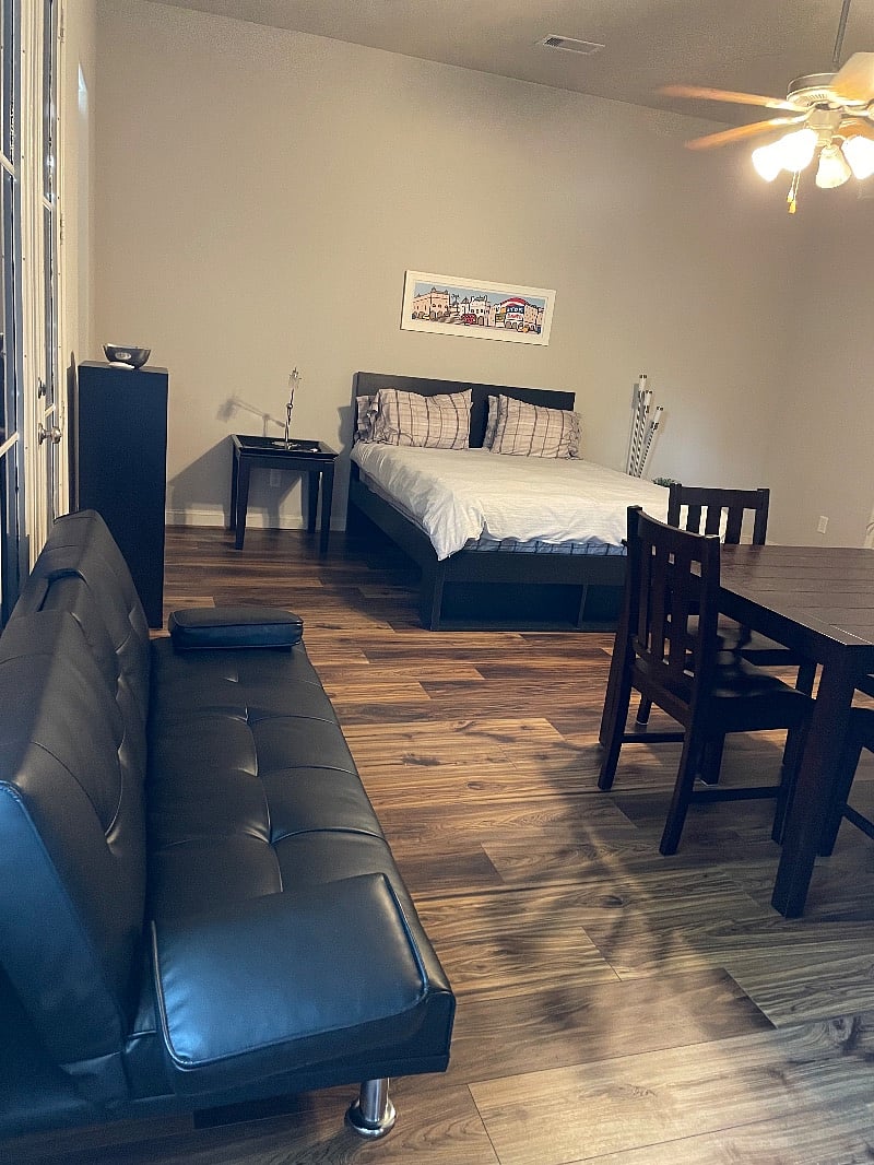 Furnished Finder property 375605_1 photo 3