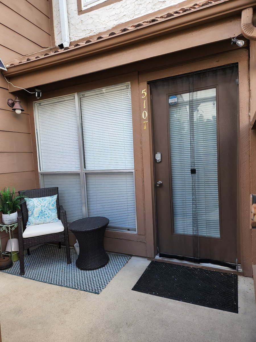 Furnished Finder property 375695_1 photo 7